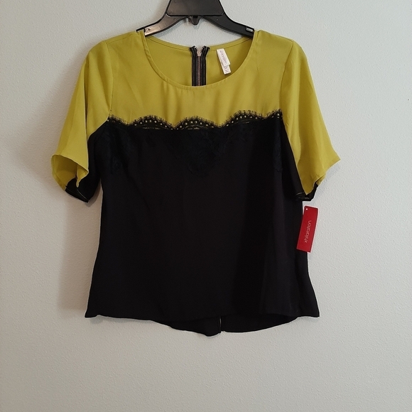 xhilaration - Picture 1 of 2